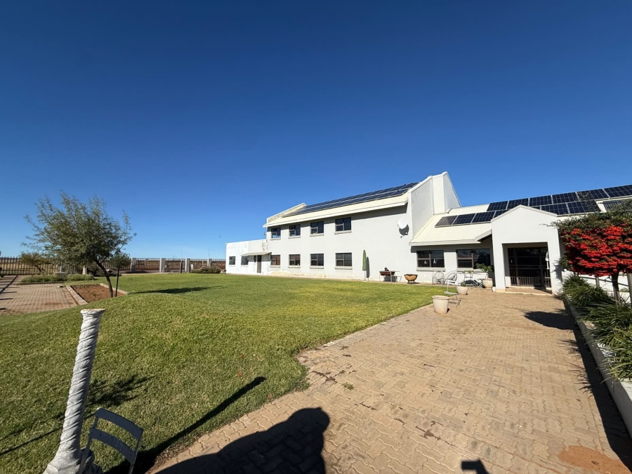 13 Bedroom Property for Sale in Bainsvlei Free State
